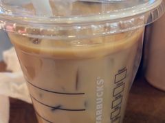 燕麦拿铁冷-星巴克(北京成寿寺路店)
