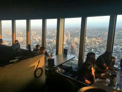 -悉尼塔旋转餐厅