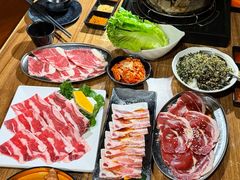 -山居屋炭火烧肉(厚街万达店)