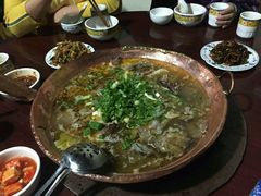 -朝伟清真铜瓢牛肉馆(三十年老·店)