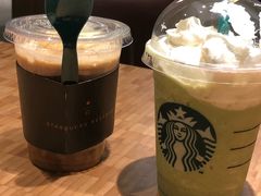 -星巴克臻选(福州东百中心分店)