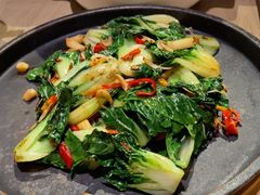 焗锅气奶白菜-小大董·烤鸭(凤凰汇店)