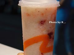 -CoCo都可(湖滨银泰店B区店)