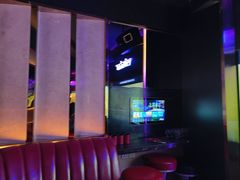 -温莎KTV(珠江路店)