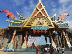 -七彩云南欢乐世界