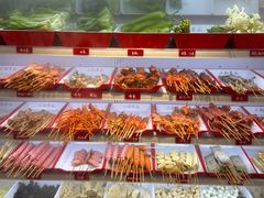 -二钢串叔麻辣烫(华龙大厦店)