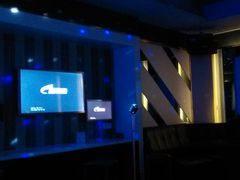 -唛客疯量贩式KTV(金飞达广场店)