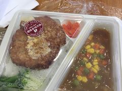 -全家便利店(洛川东路店)