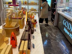 -GODIVA(月星环球港店)