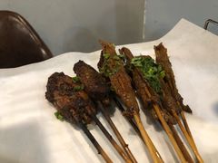 -陈员外正宗夹江烧烤(广福路店)