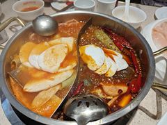 -卤校长重庆火锅(银泰城店)