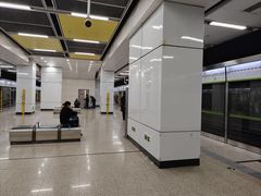 -七里庄(地铁站)