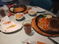 -豪享来中西餐厅(隆昌店)