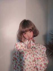 -BULB STUDIO 巴柏明星发型工作室