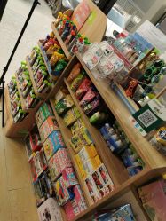 -BebeKing母婴童装集合店