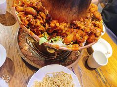 炭火蛙王-老佛爷蛙锅•鲜蛙煲(麦凯乐店)