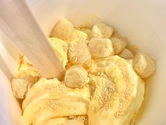 桂花酿风味脏脏年糕麦旋风-麦当劳(温州人民路店)