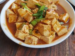 石板豆腐-北京龙庆四季香农家饭庄·灶台鱼·碳烤虹鳟鱼(龙庆峡店)