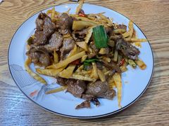 -牛八宝桂林米粉(八里庄店)