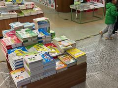 -新华书店(新街口旗舰店)