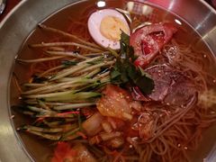 -街角等你.大连海鲜烧烤.经典铁板海鲜串(西安路店)