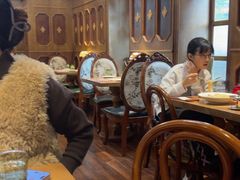 -秘密旅行Bonjour(黑金冠 江南西店)