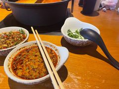 -呷哺呷哺(融创茂店)