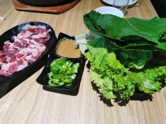 清幺九炭火烤肉-"单位附近新开的烤肉店,群里评价非常好.都.