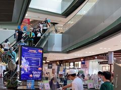 -东荟城名店仓