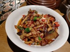 -吃饭皇帝大土家民族菜(正大广场店)