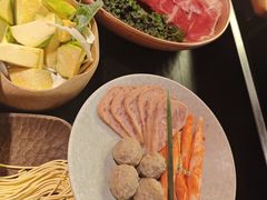 -芸山季·云南野生菌火锅(人民广场来福士店)