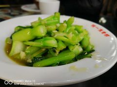 -独一佳老胡湘菜馆(矿山路店)