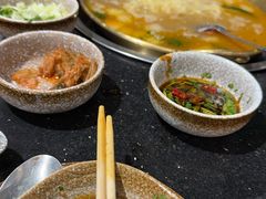 -顶顶汤火牛排火锅·经典铜锅涮肉