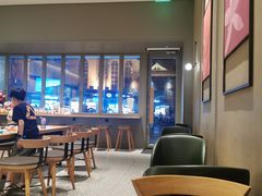 大堂-星巴克(长沙友阿奥特莱斯店)