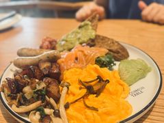 -Common Table · Brunch & Coffee