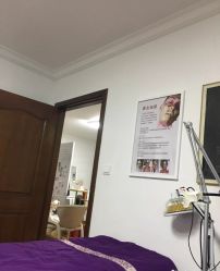 -杉惠素颜美妆皮肤管理中心