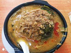 -曹宝林砂锅麻辣烫(星光路店)