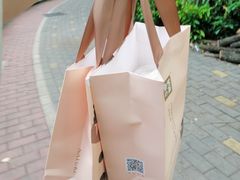 -奈雪的茶(华侨城创意园店)