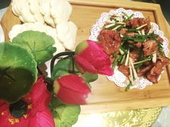 乳肉-鲁城往事(游客中心店)