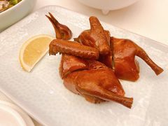 红烧乳鸽-顺峰(农展馆店)