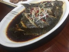 清蒸多宝鱼-红色根据地文化主题酒店(太湖街店)