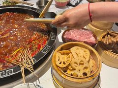 -卤校长老火锅(杨家坪直营店)