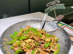 -费大厨辣椒炒肉(黄兴中心广场店)