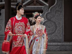 -第一夫人婚纱摄影(南京店)