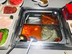 四宫格锅底-海底捞火锅(吴中路店)