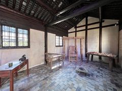 -上海市龙华烈士陵园