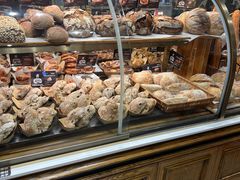 -汉柏麦香德国面包房(海信店)