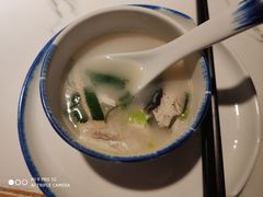 -姜君·千岛湖鱼头馆(浦东大道店)