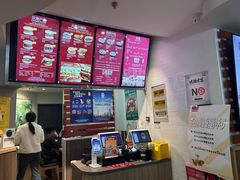 -The Habit Burger Grill 哈比特汉堡(世博店)