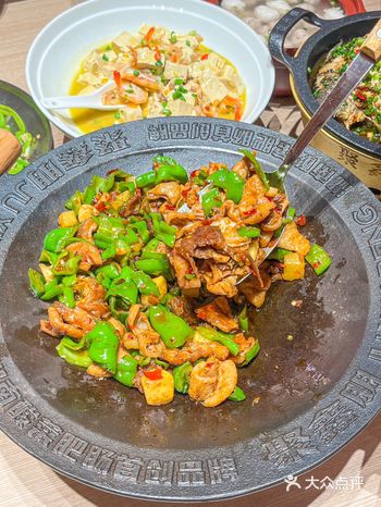 长沙这碗酸菜炒肥肠，果断吃第二次！